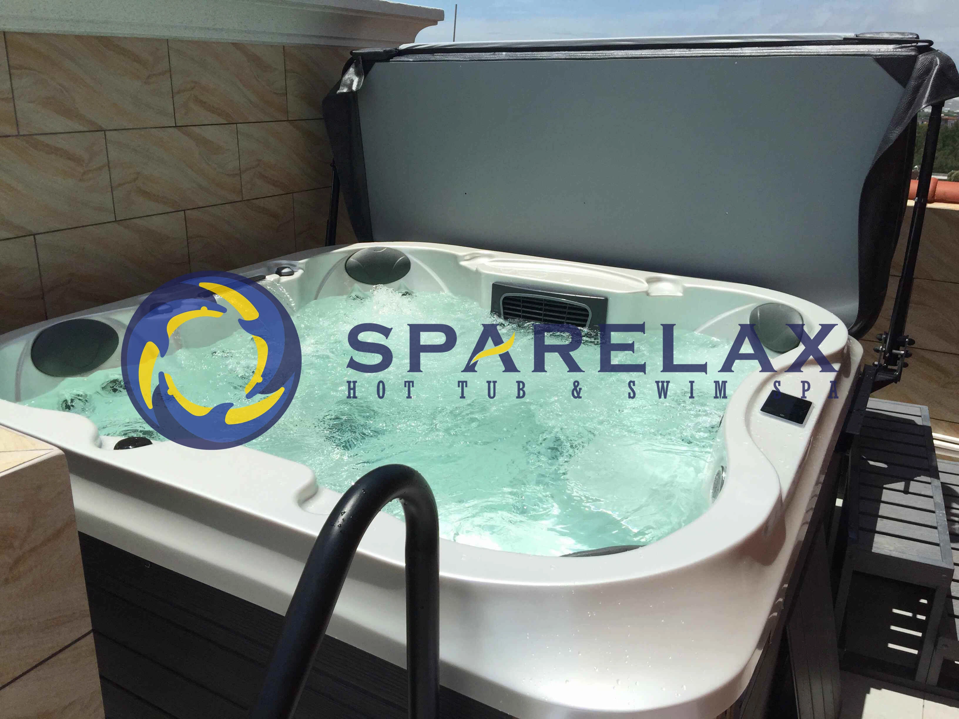 5 person hot tub